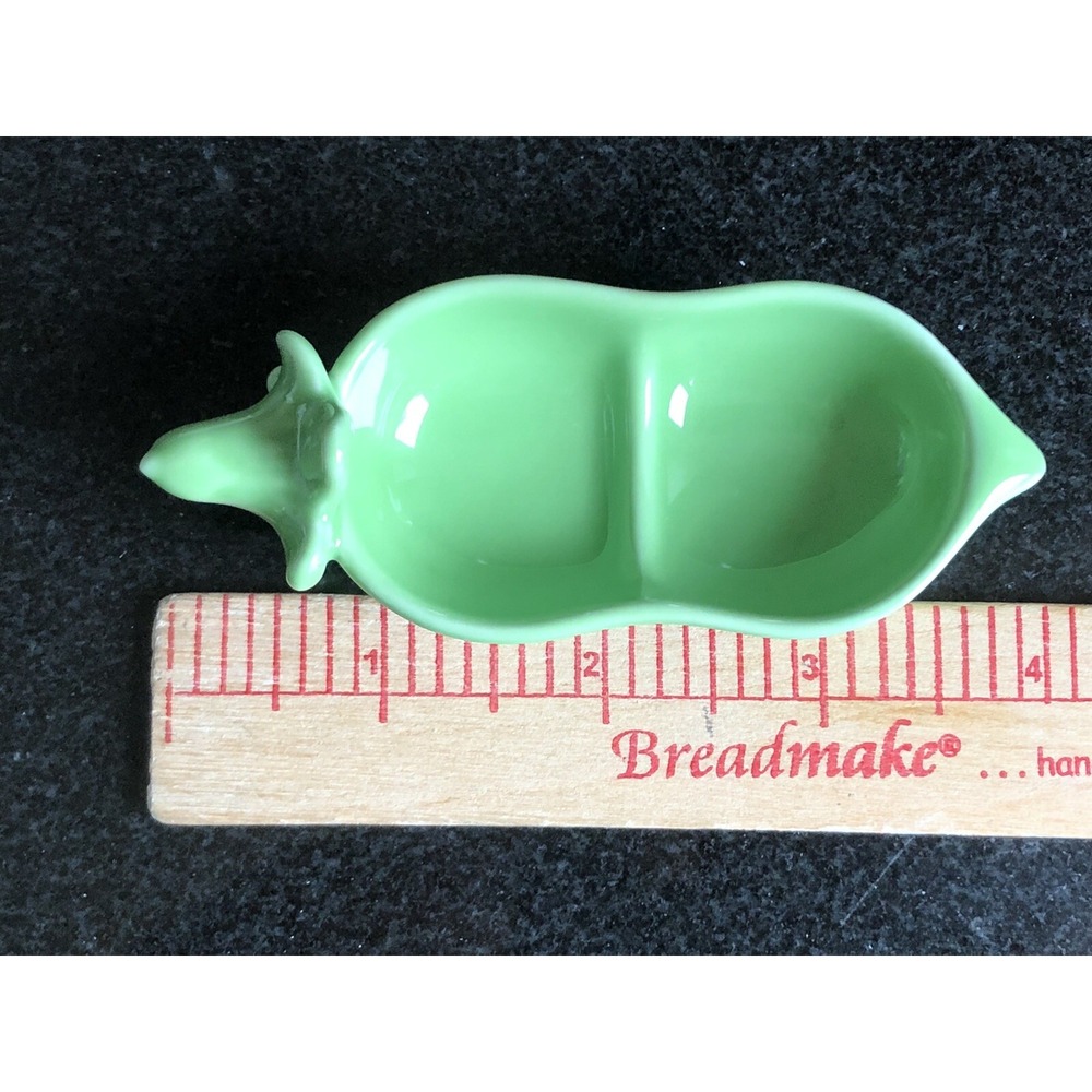 Two Peas In A Pod Salt & Pepper Shakers Set - Kate Aspen - Miniature New In Box - Picture 6 of 12